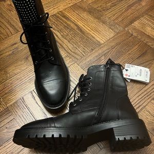 Black combat boots size 6 nwt from zara